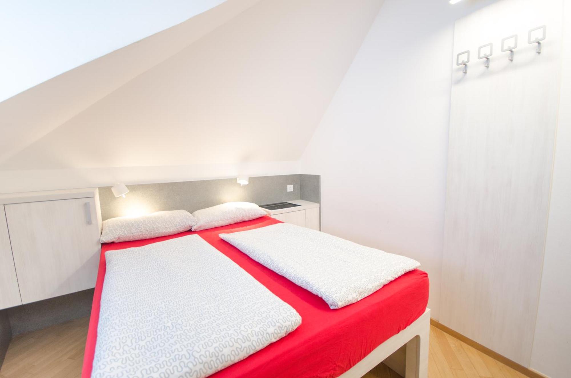 H2o Hostal