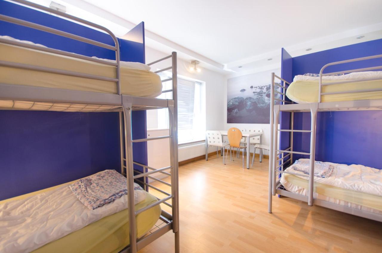 H2o Hostal *